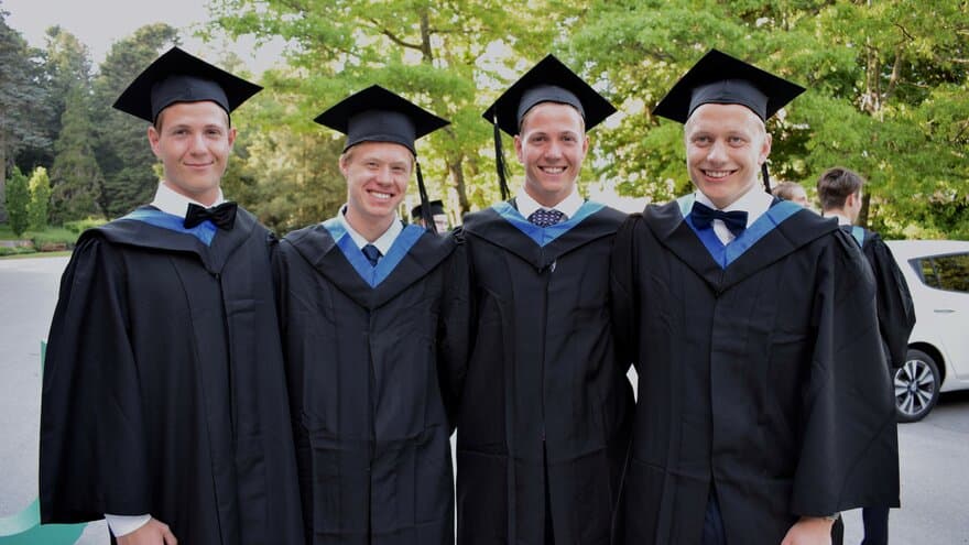 Fire bachelorkandidater som har søkt master ved Handelshøyskolen NMBU. Fra venstre: Markus Grevstad, Fredric Tjelta, Andreas Grevstad og Jon Embret Grøholt.