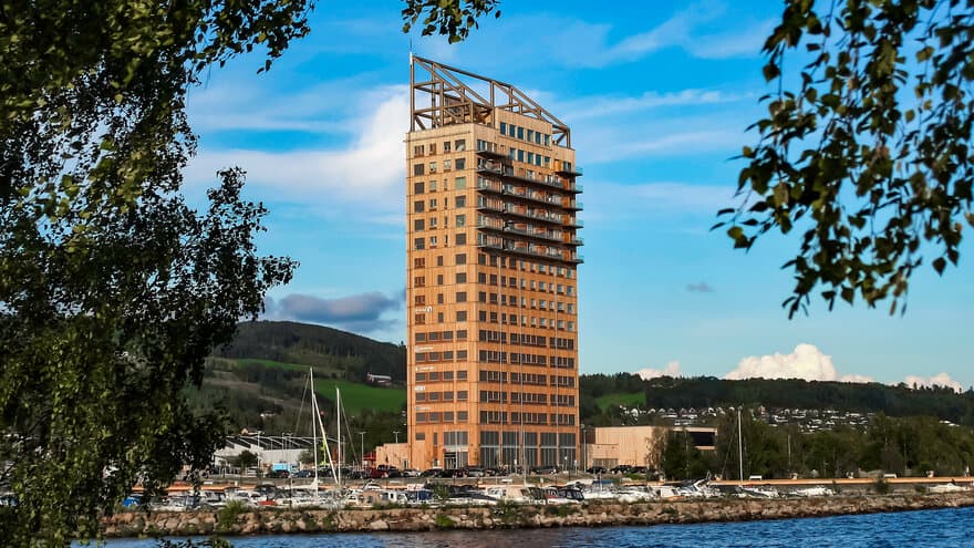 Mjøshotellet/Wood Hotel, Brumunddal, Norge/Norway