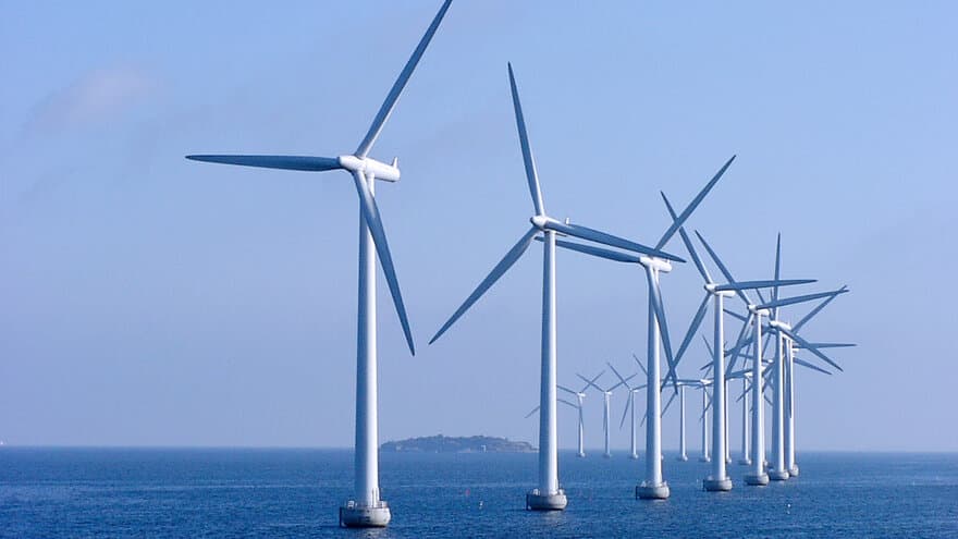 Stabil levering av kraft er en hovedutfordring for fornybare energikilder som vindkraft.