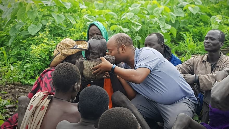 While conducting an ethnographic study in the Omo Valley, Yidneckachew Ayele Zikargie entered a Jala bond with local Mursi and Bodi people, a social and cultural practice that allowed him both access and security.